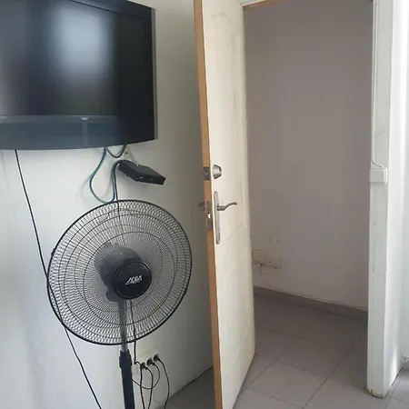 Homestay Alquileres Turisticos 04 Gran Via
